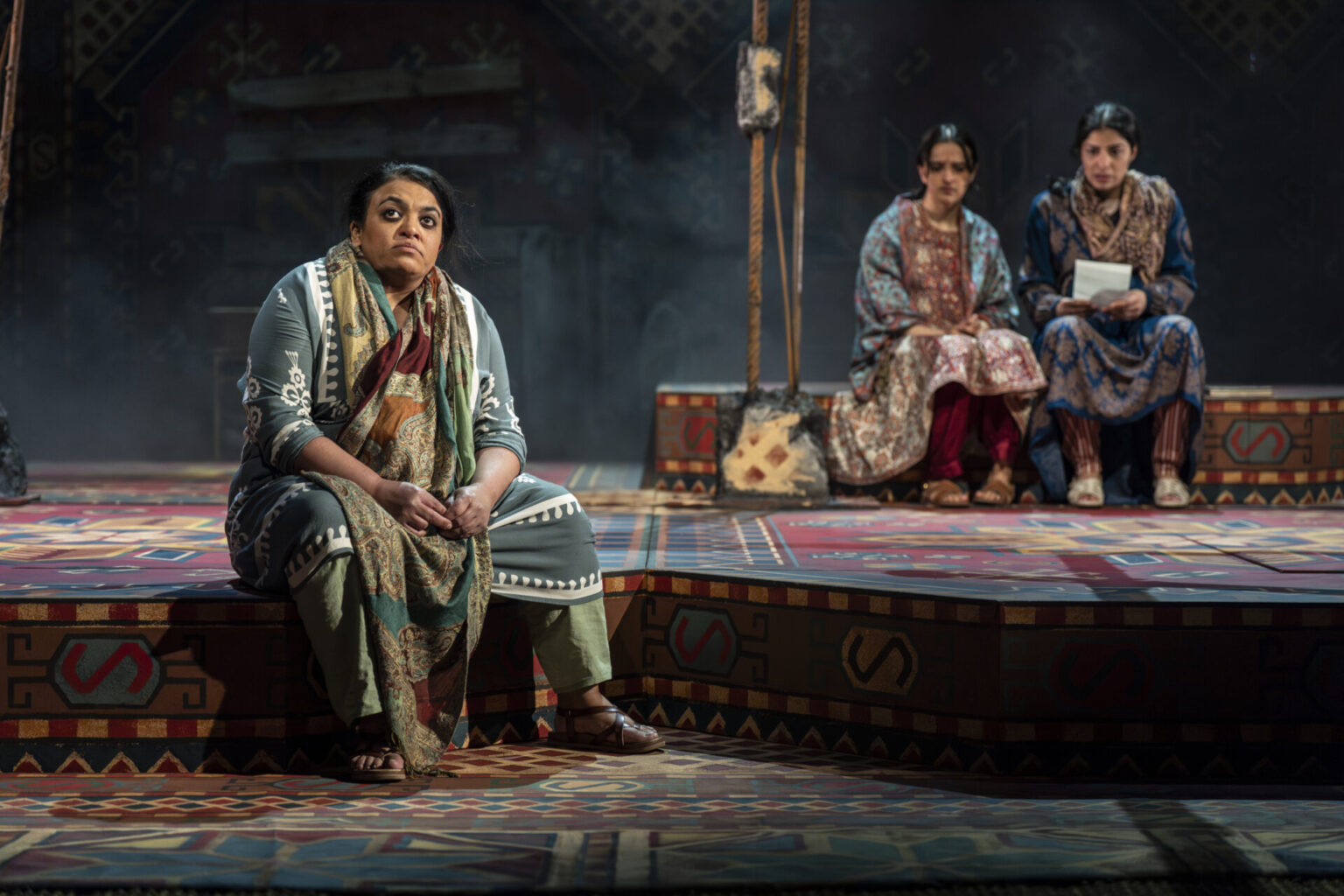 Theatre Review: A Thousand Splendid Suns at the Birmingham Rep : A ...